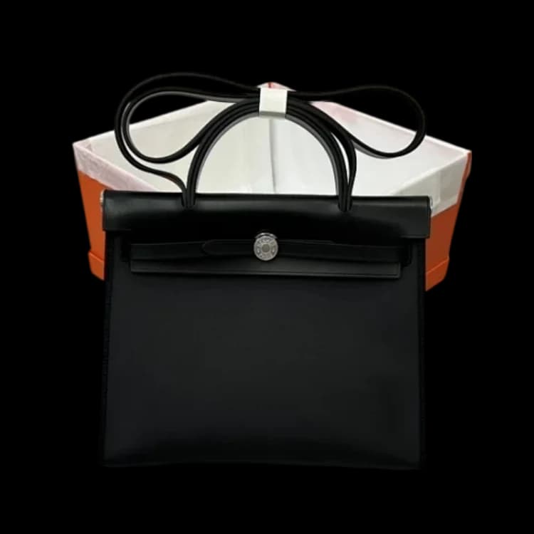 Front product image of Hermès Herbag Zip 31