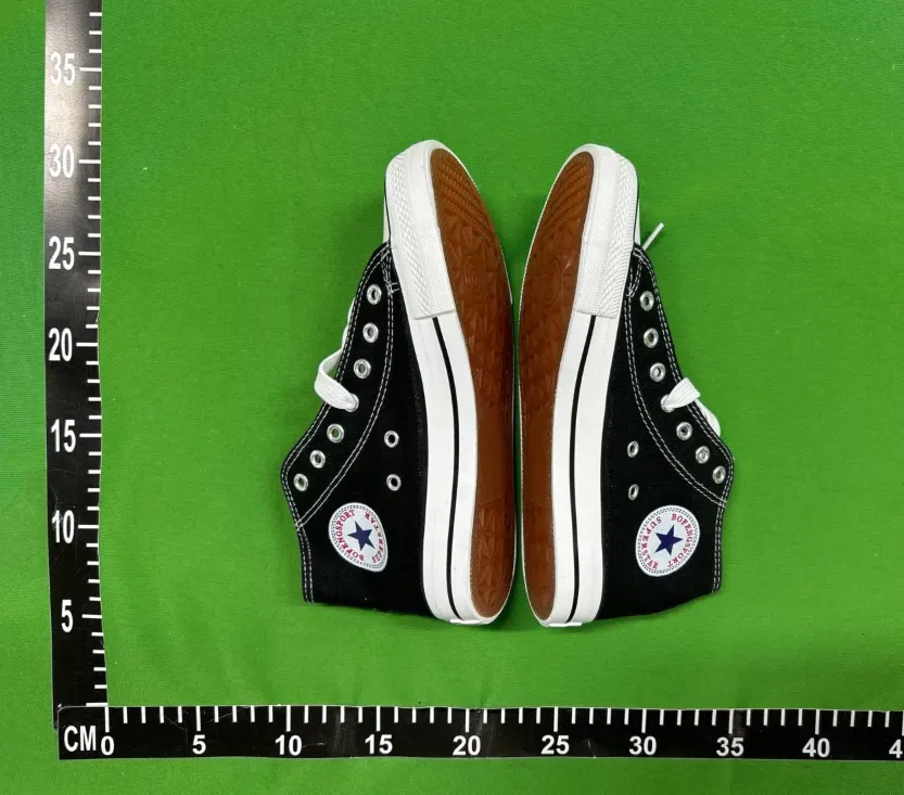Converse x Comme des Garçons PLAY Chuck 70 product image