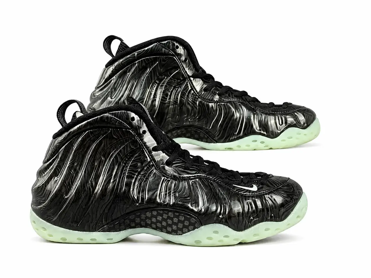 Nike Wmns Air Foamposite One product reference image