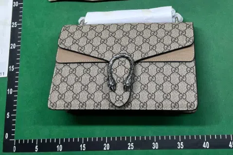 QC photo 1 for Gucci Dionysus