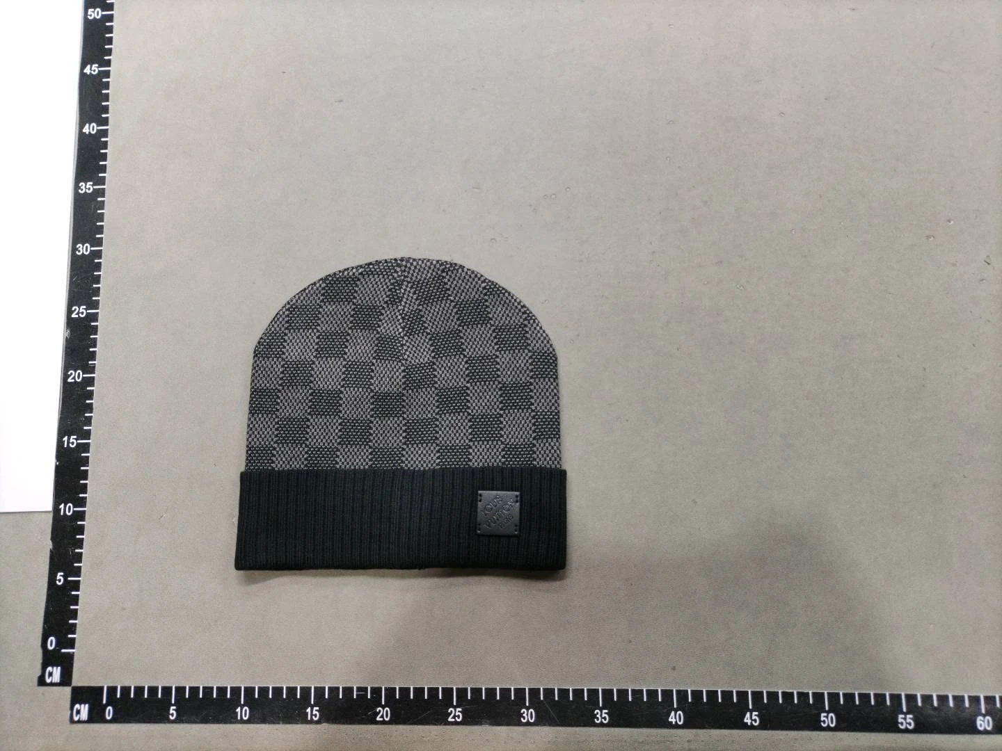 QC photo 1 for Lv Beanie
