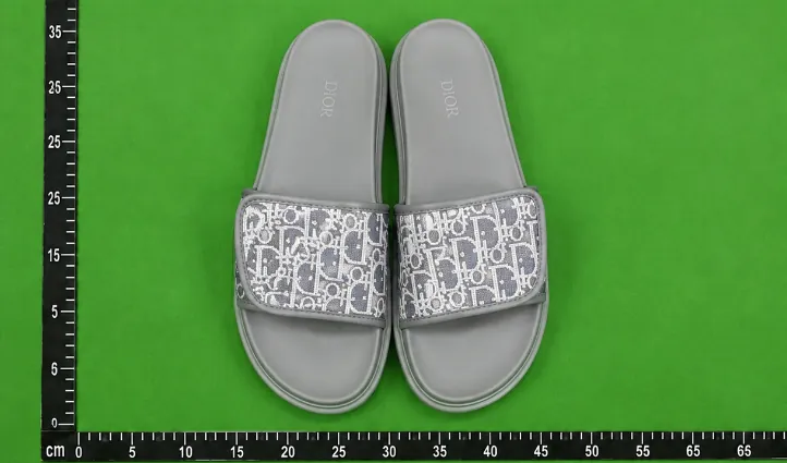 QC photo reference for Dior Slippers