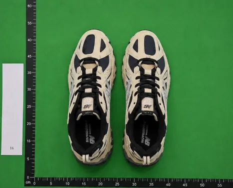 QC photo reference for New Balance 610T