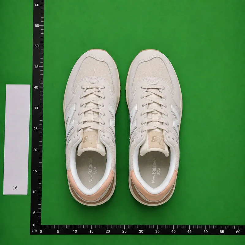 QC photo reference for New Balance U574