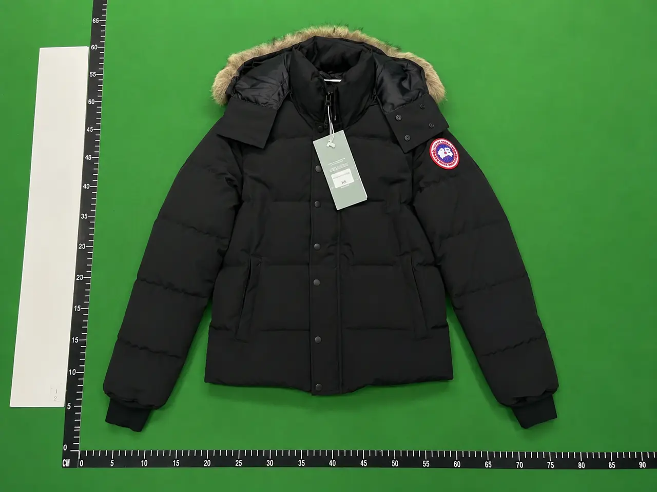 QC photo 1 for Canada Goose Wyndham Parka