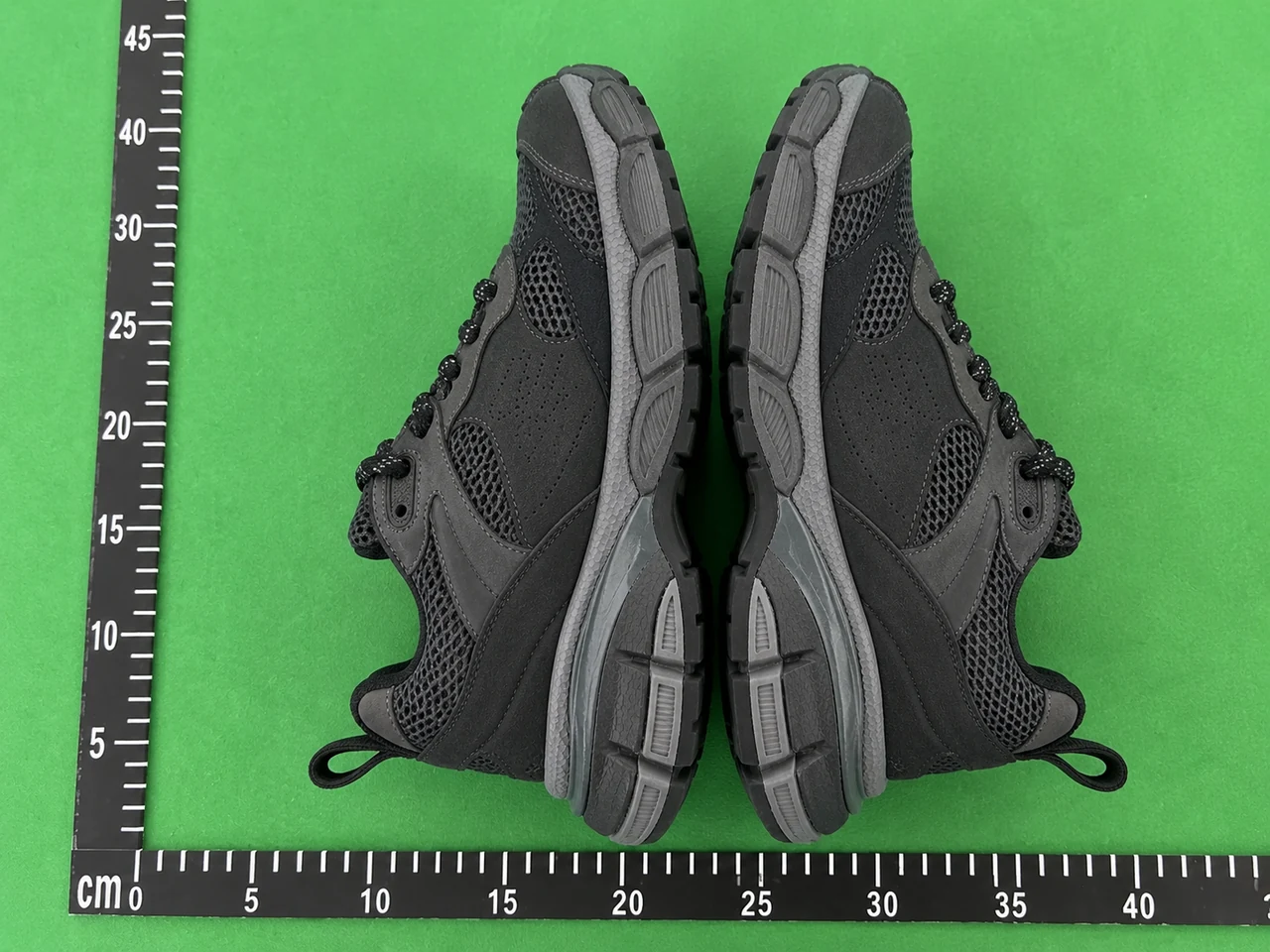 QC photo reference for Balenciaga 3XL — Black