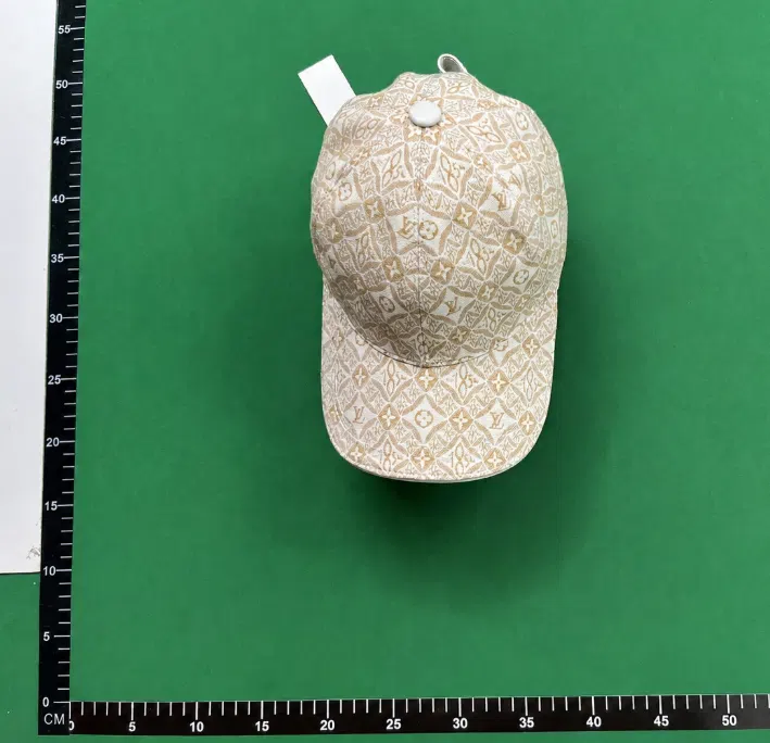 QC photo 1 for Louis Vuitton Cotton Monogram Cap