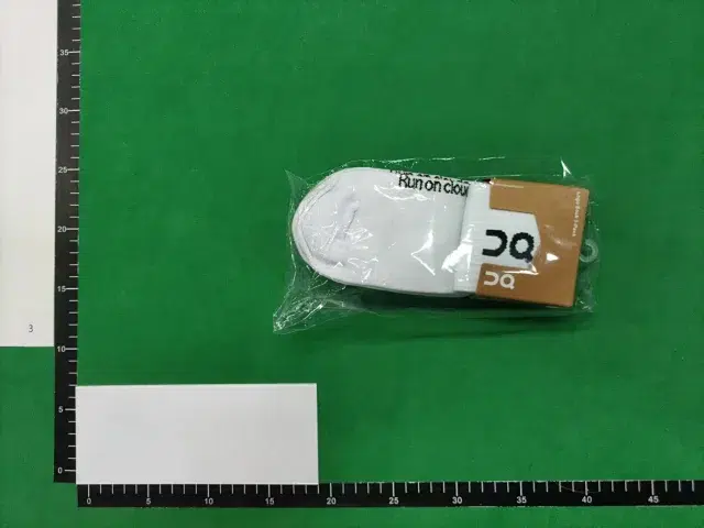 QC photo 1 for On Socks