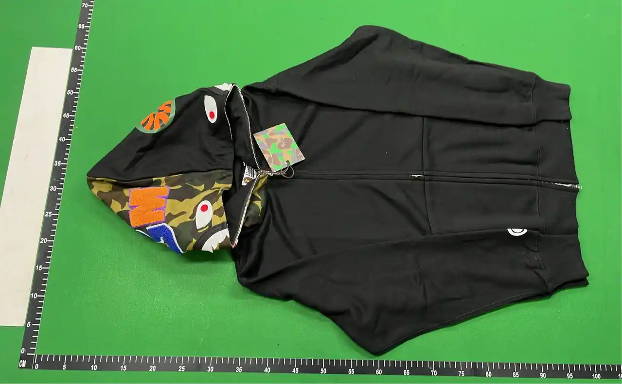 Zdjęcie QC produktu Bape Hoodie